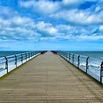 Apartment Sandalwood - By The Sea