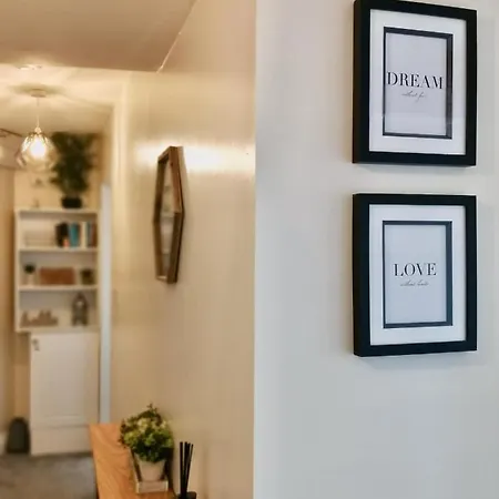 Sandalwood - By The Sea