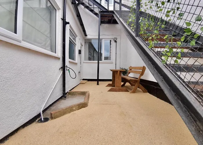 Sandalwood - By The Sea Saltburn-by-the-Sea