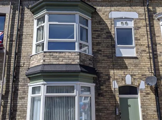 Sandalwood - By The Sea *