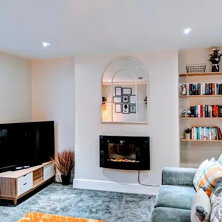 Sandalwood - By The Sea * سولتبرن باي ذا سي